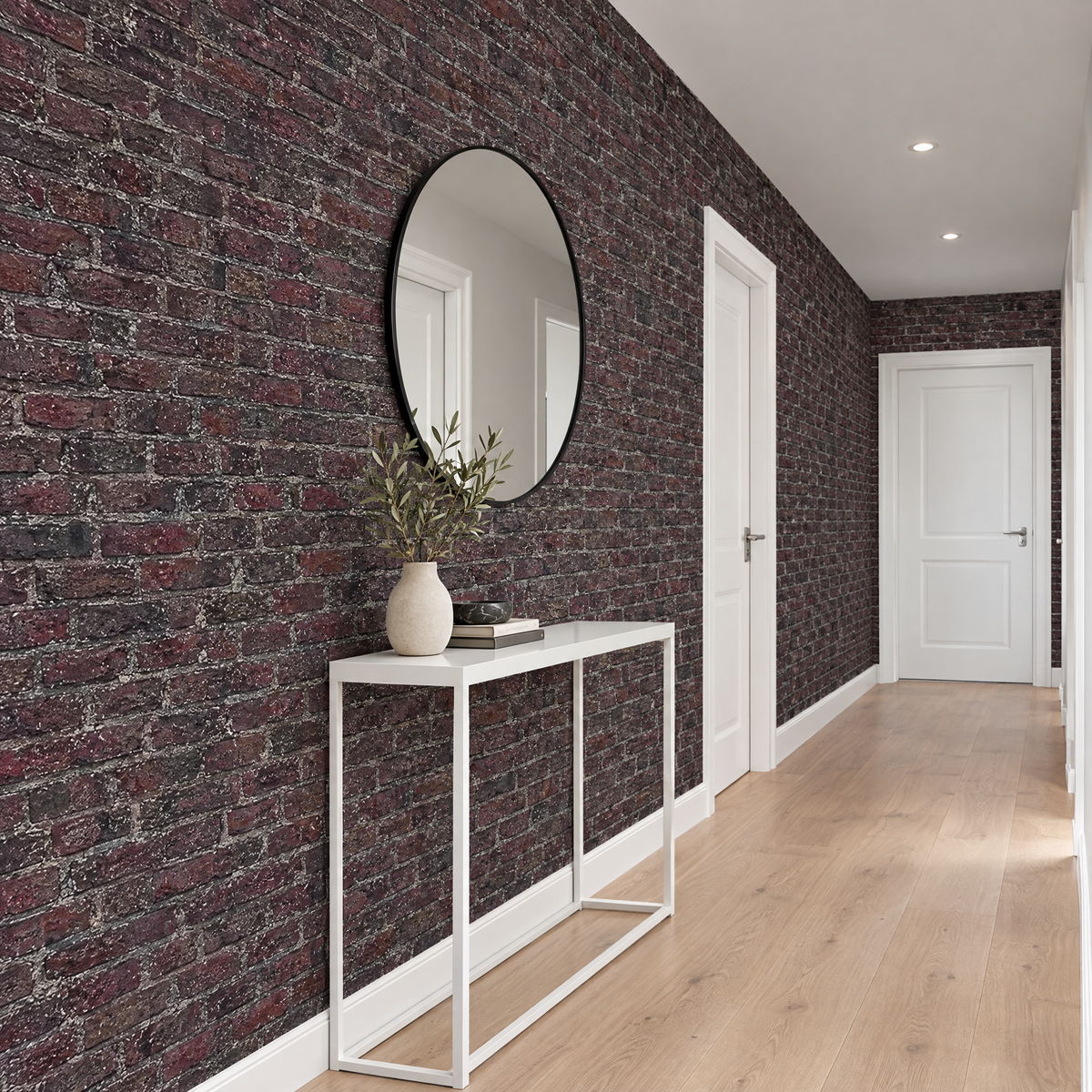 Couloir avec papier peint effet brique gris anthracite et bordeaux