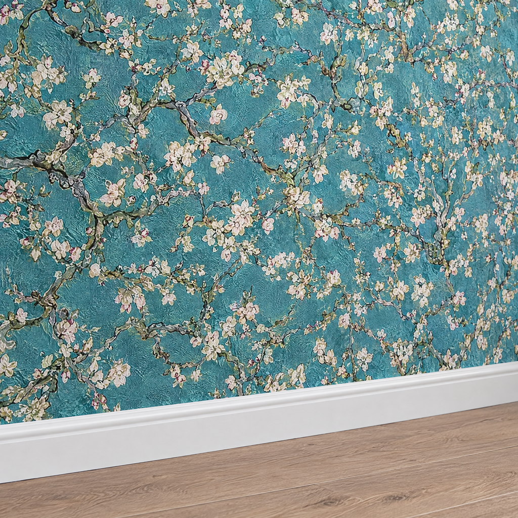 Papier peint Van Gogh Amandier en Fleur turquoise, gros plan sur la plinthe