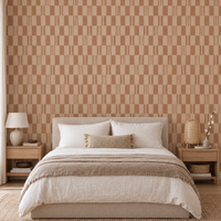 Papier peint motif carrelage marron et beige dans une chambre, vue de face