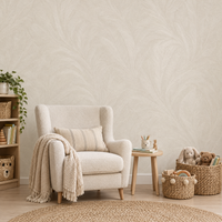 Papier peint feuillage tonal beige crème effet brillant dans une salle de jeux et de lecture